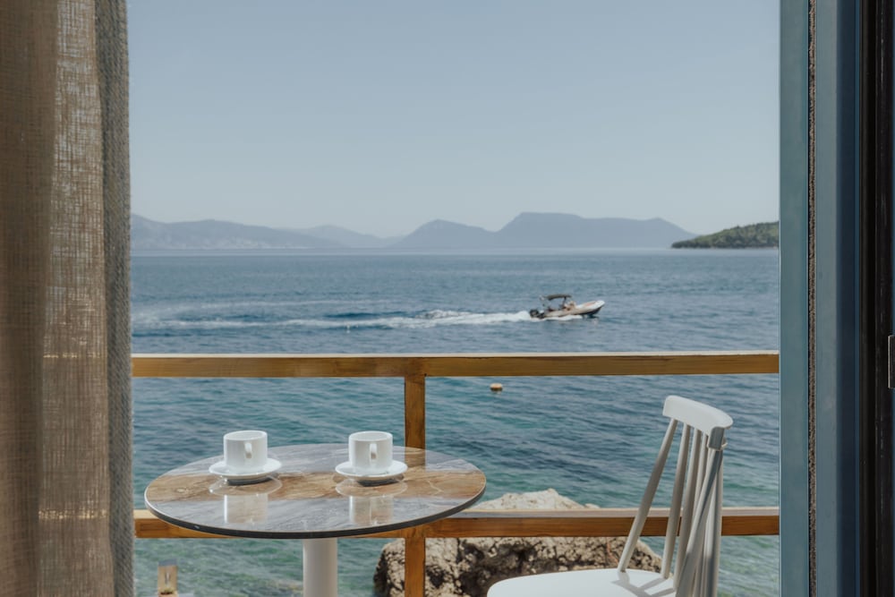 Seamansion Lefkada