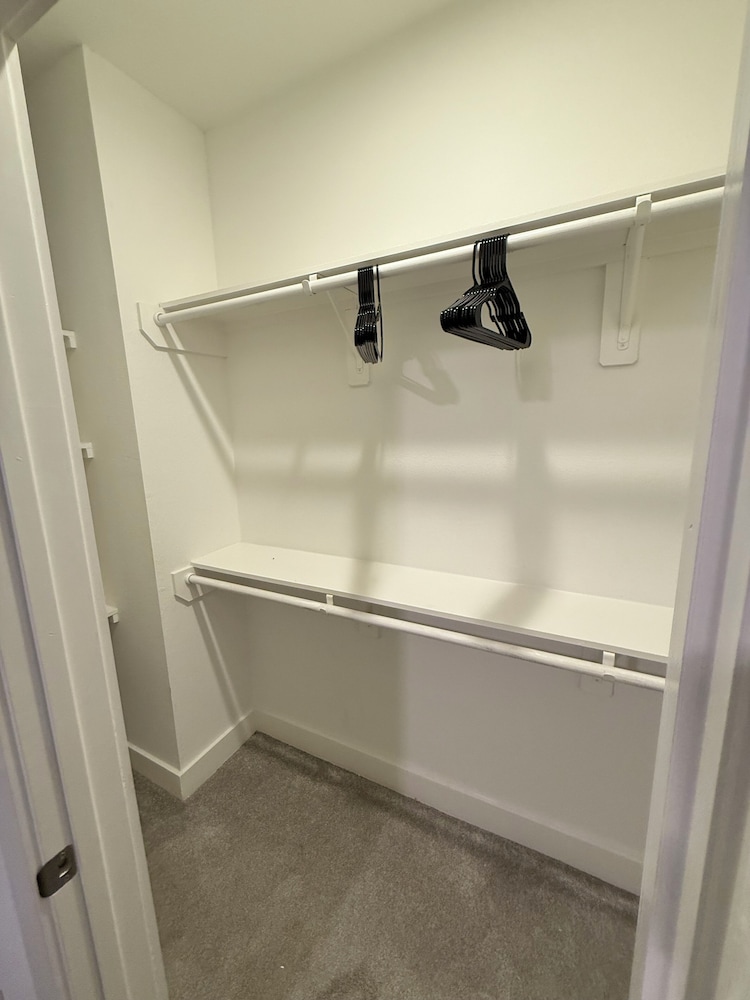 Luxury 3BR for Families Nurses and Group