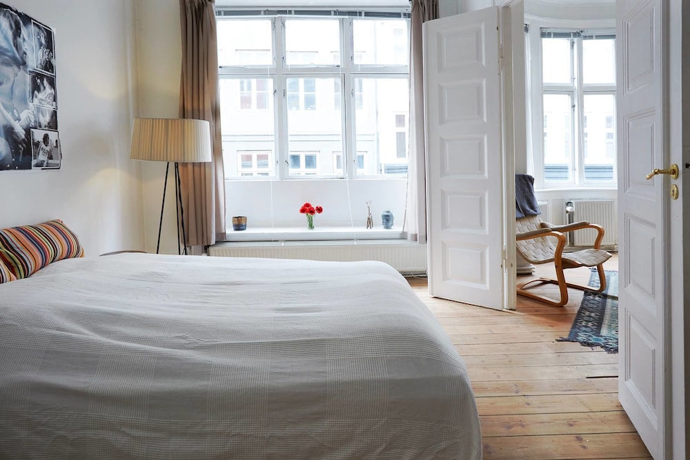 Big & Charming apartment in City Center