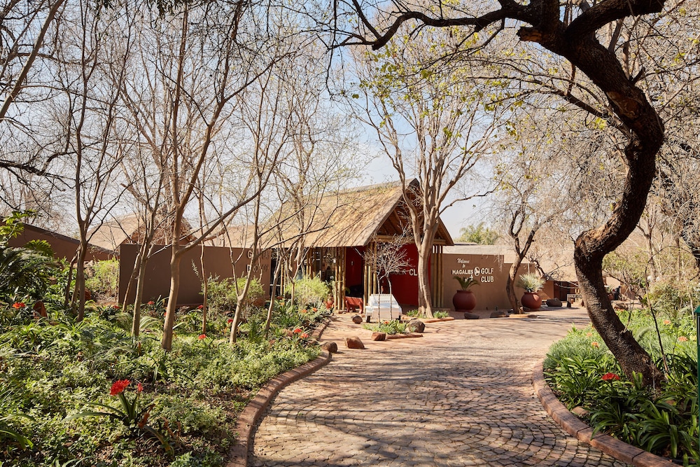 First Group Magalies Park