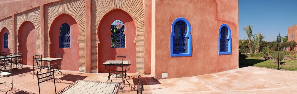 Riad Beloiseau