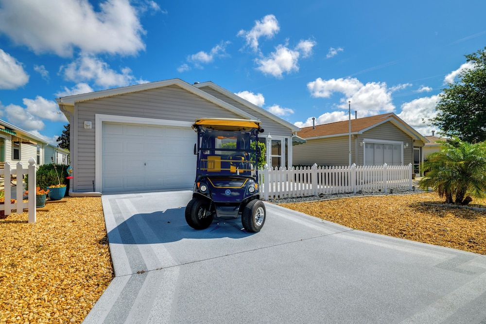 4 Mi to Lake Sumter Landing: Home in The Villages