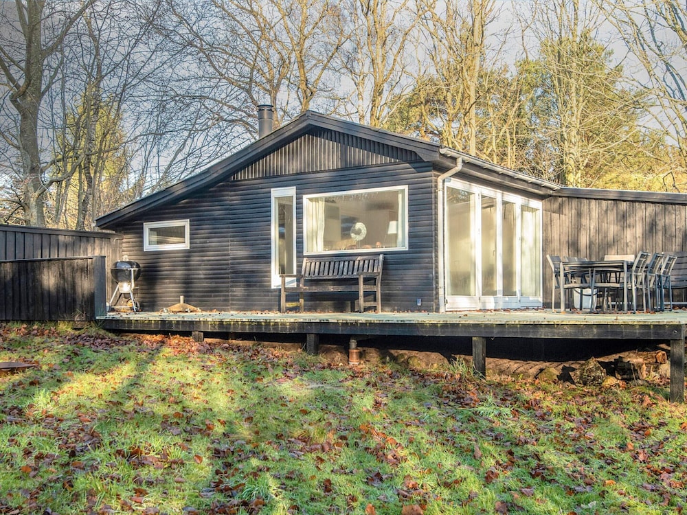 Peaceful Cabin Retreat in Ebeltoft