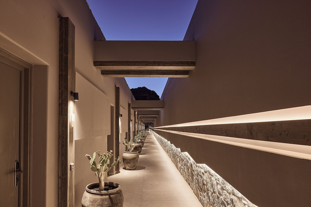 Hotel Ethereum Mykonos - Image 1