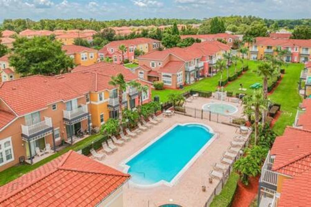 Lake Berkley 4BR Villa - Near Disney & Pool