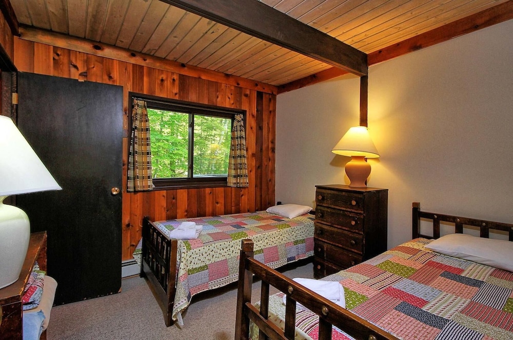 Mountainside Lodge view 4