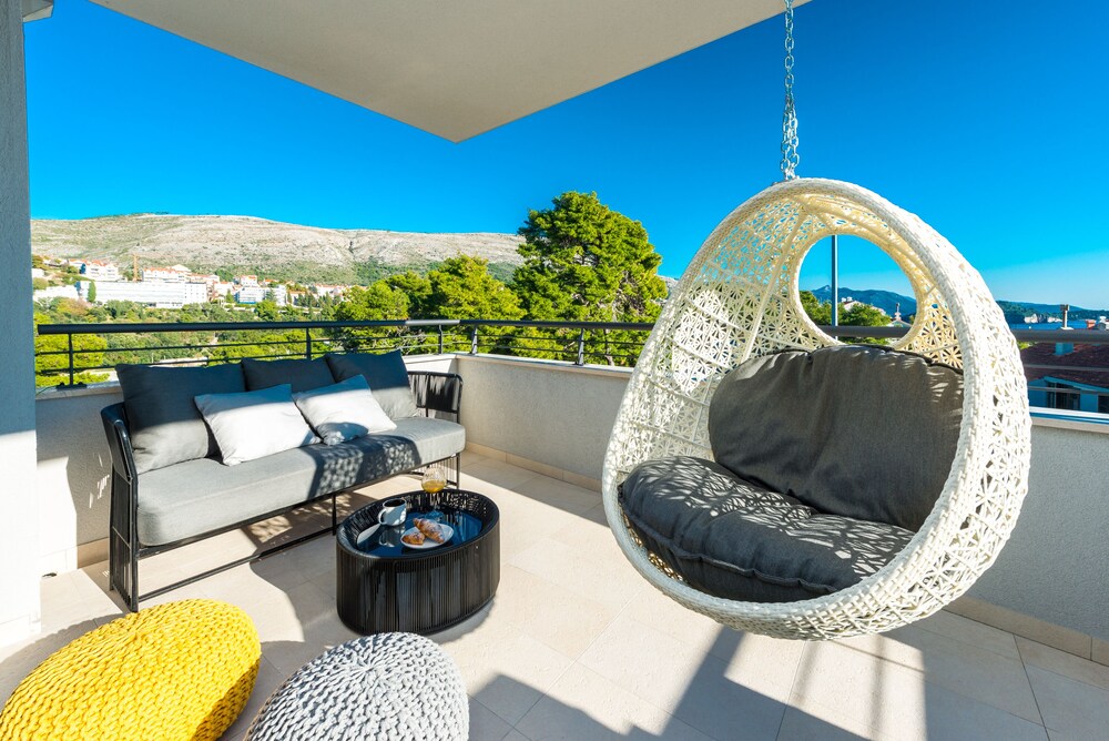 Saint Blaise Luxury Suite