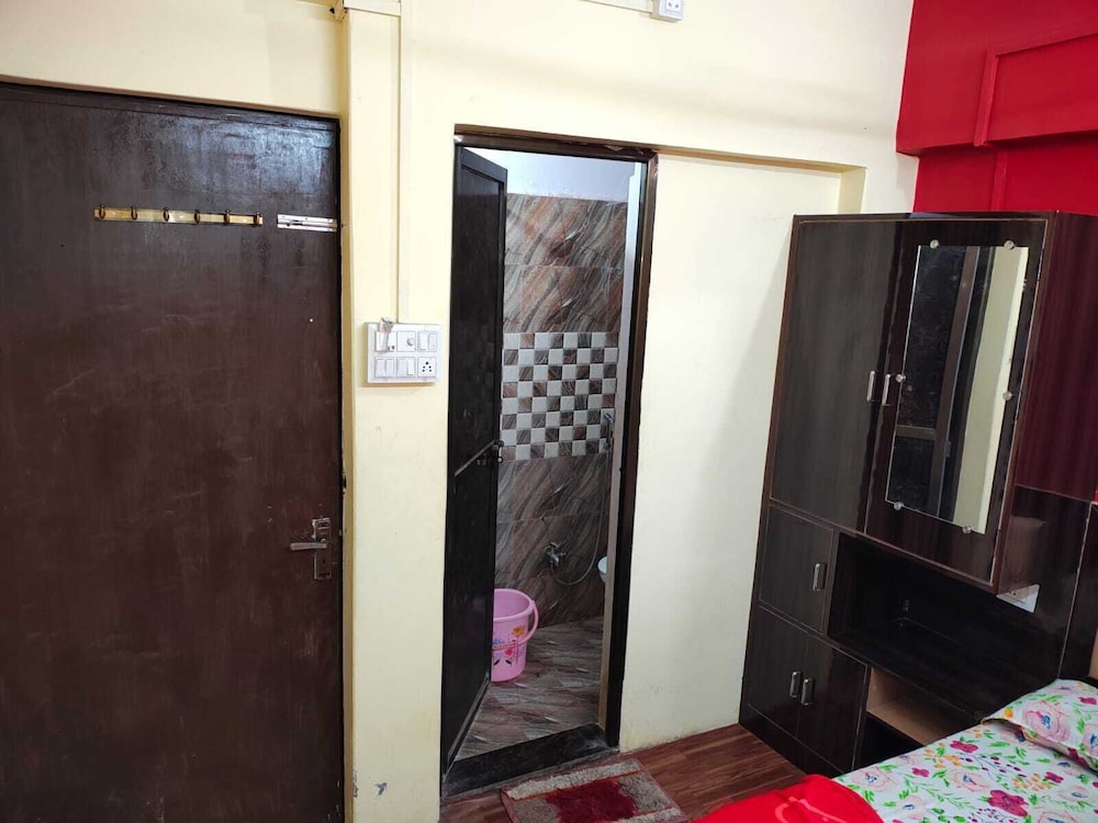 Ansh P Guest House