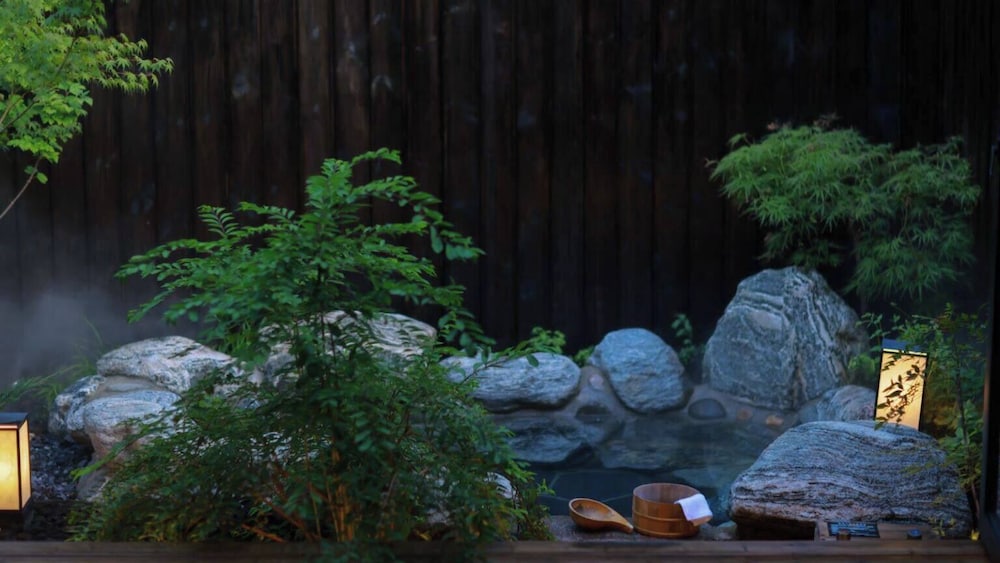Beijing Aqua City YiPiao Hot Spring Resort
