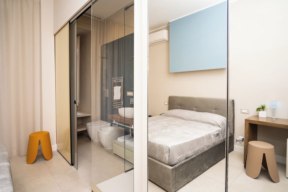 Amnis rooms