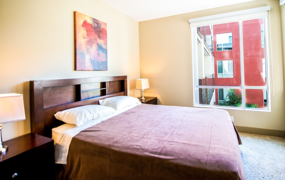 Ray W. Suites