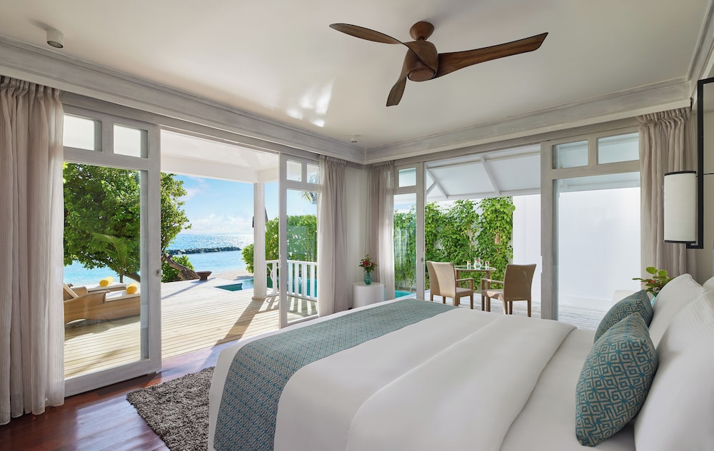 NH Maldives Kuda Rah Resort 6