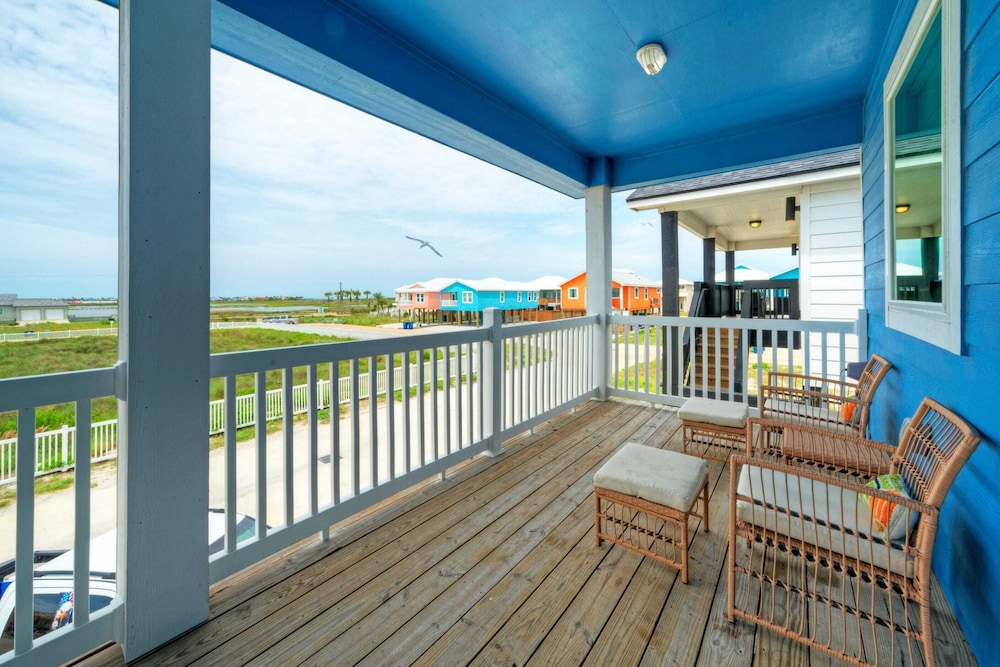 Salty Texan by Avantstay Central Location, Views