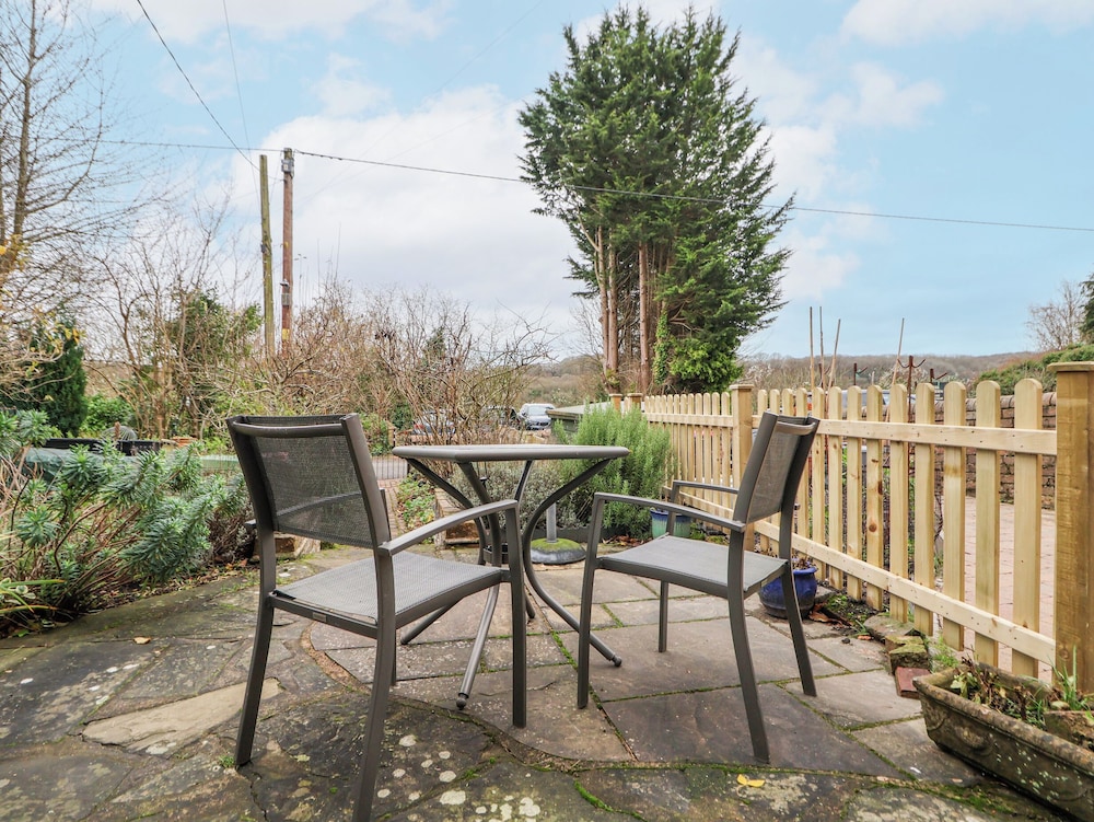 Medlar Cottage