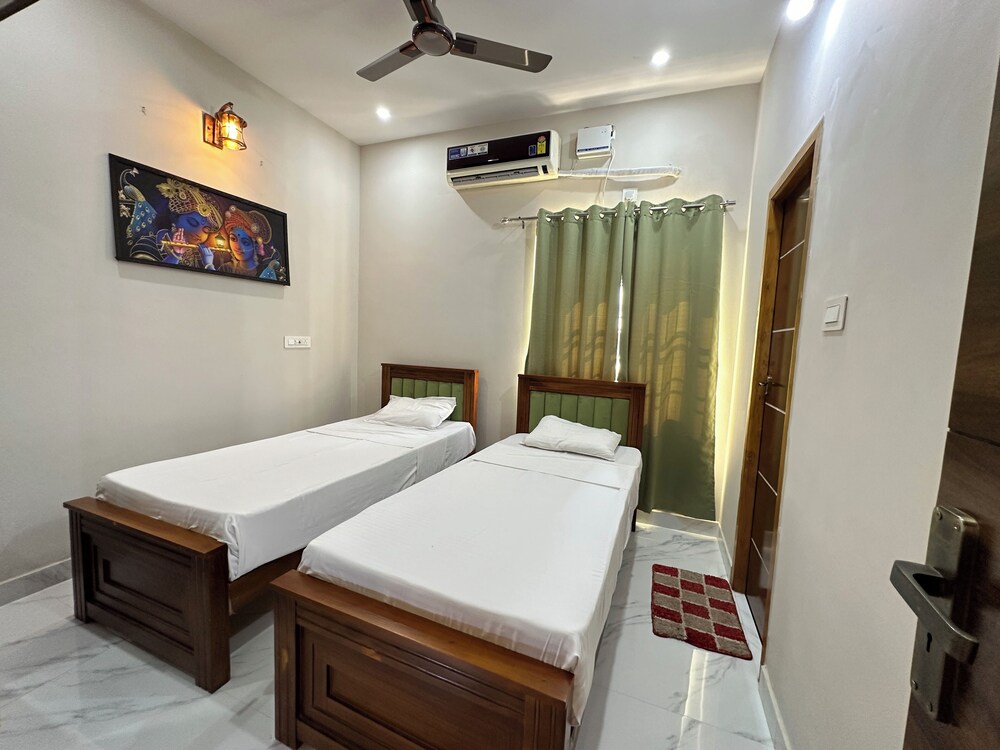 SRI APARTMENT HOMESTAY 2BHK view 4