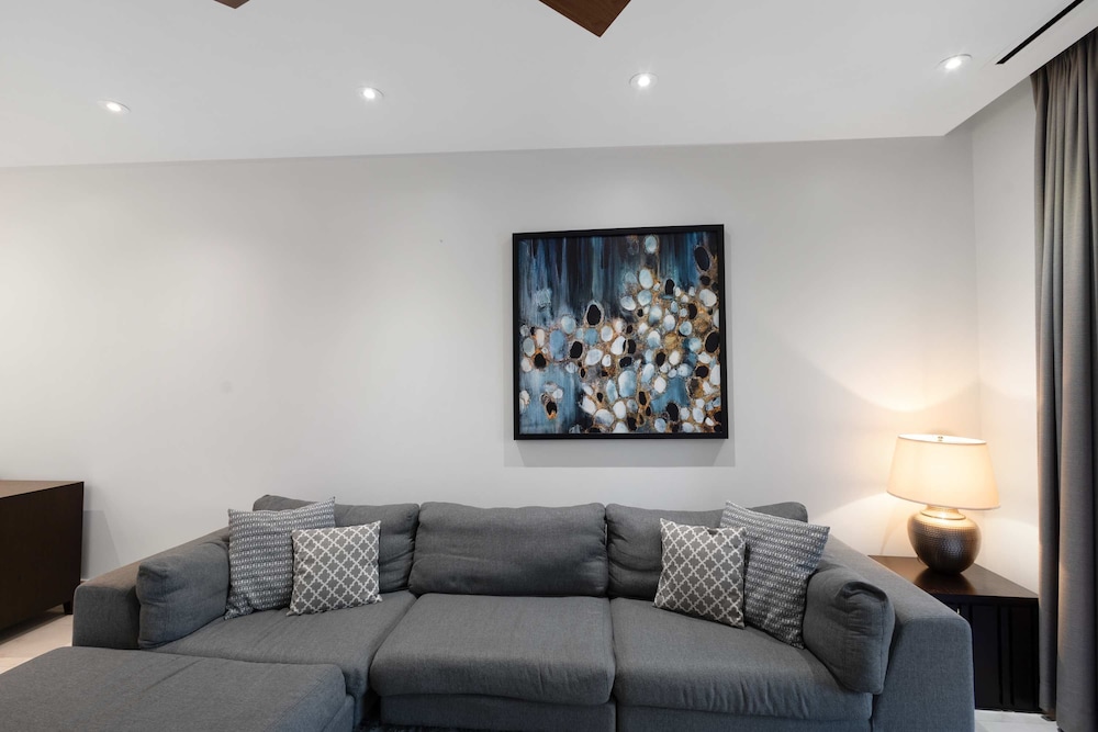 Two Bedroom Condo at One Cable Beach With Patio