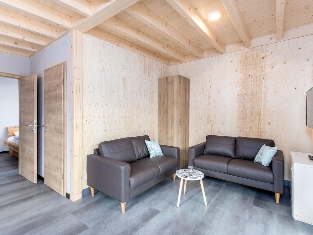 Tranquil Escape in Hallschlag