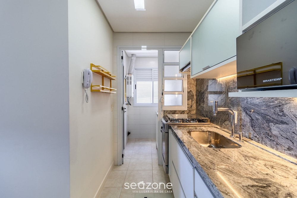Foot in the Sand Condominium With Pool in Florianopolis - EAR