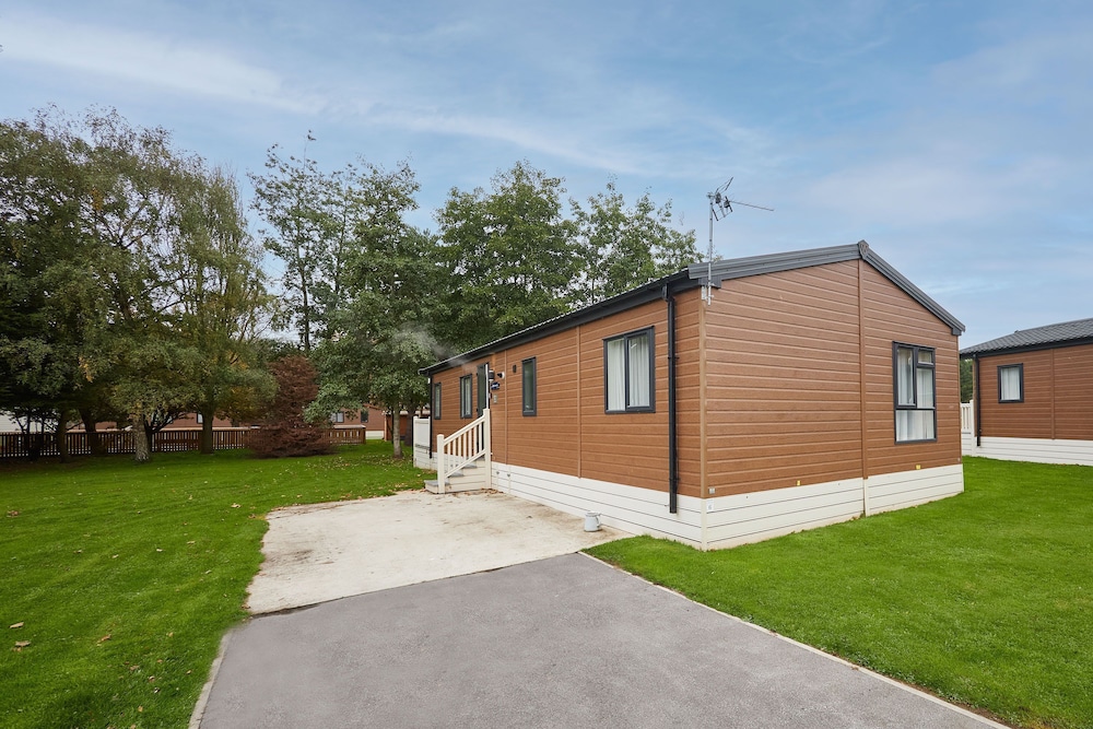 Host Stay Happy Day s Lodge