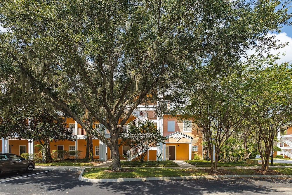 Dreamers Oasis At Bahama Bay - Image 4