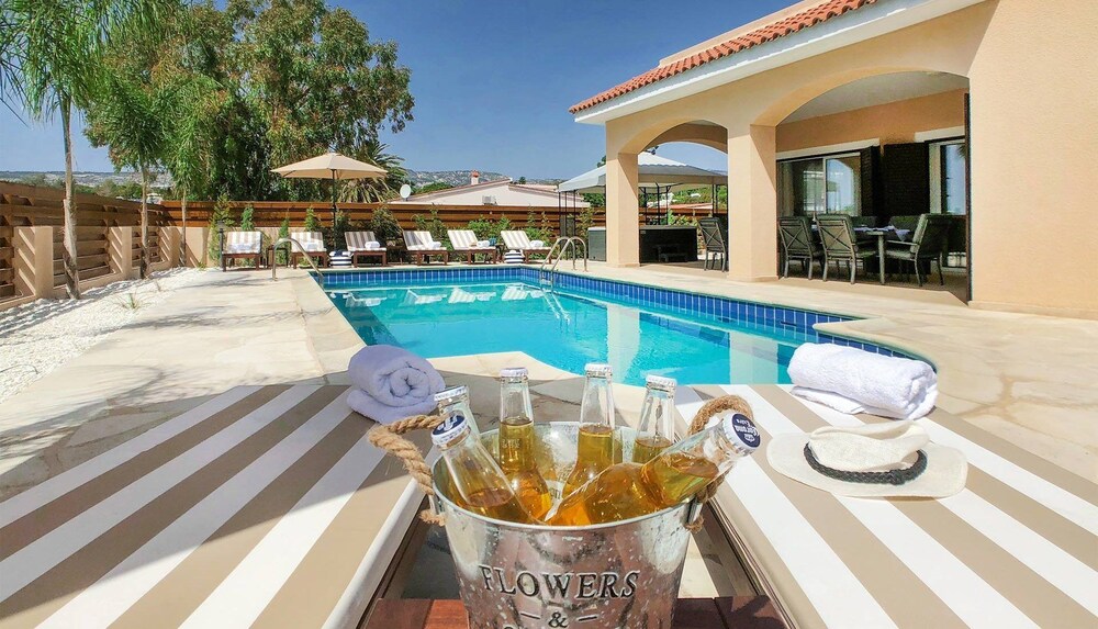 Villa Sapphire