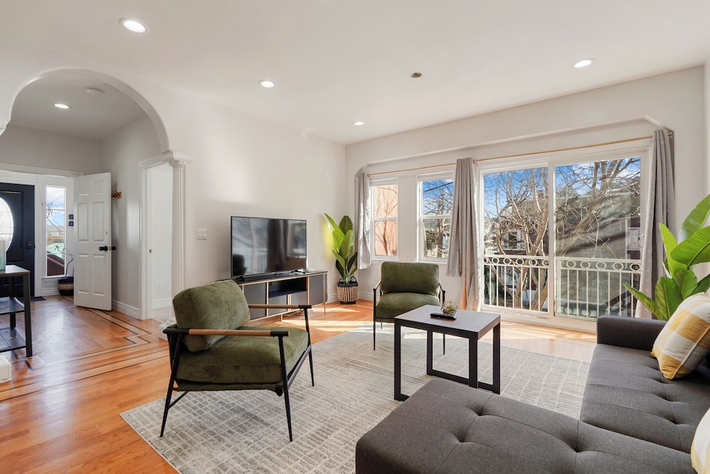 3BR Flat Near Chase Ctr & Downtown SF