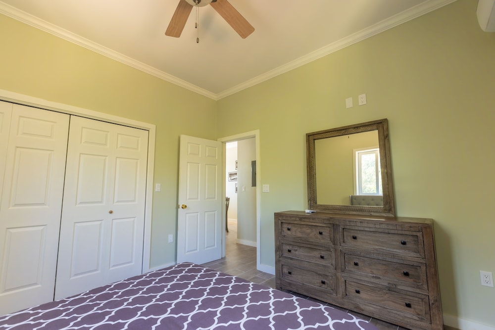 Seas The Day - Brand New Villa W/ocean View, Walk To Rainbow Bea 3 Bedroom Home