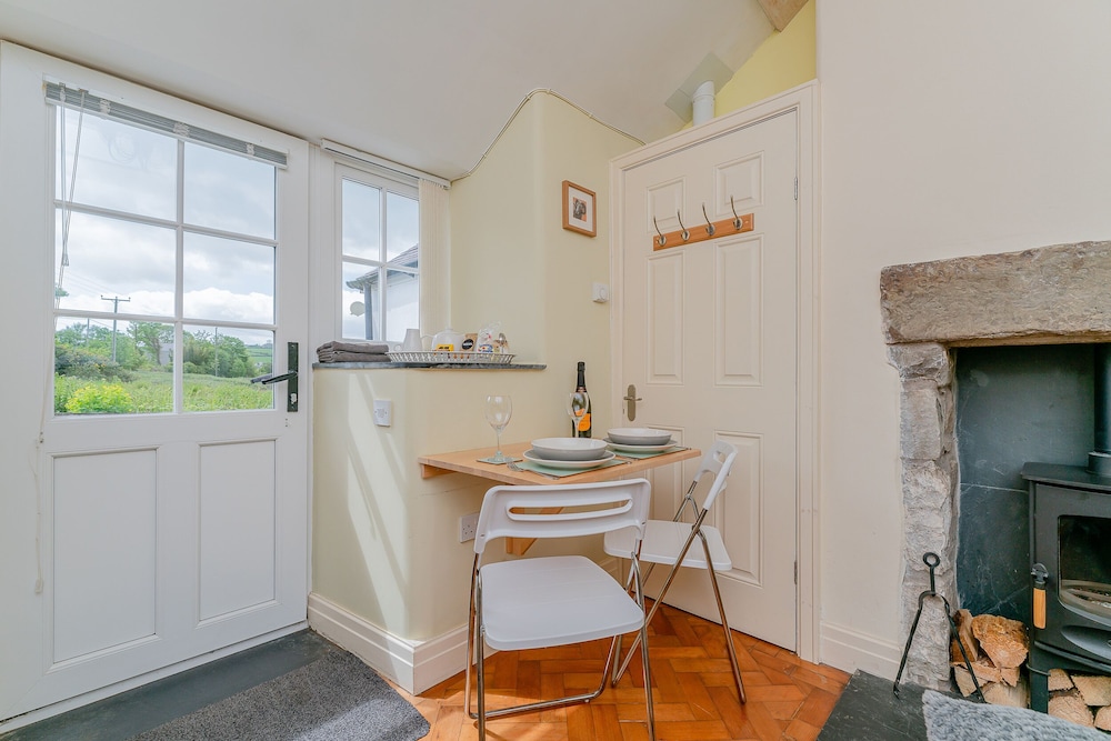 Quarry Cottage view 4