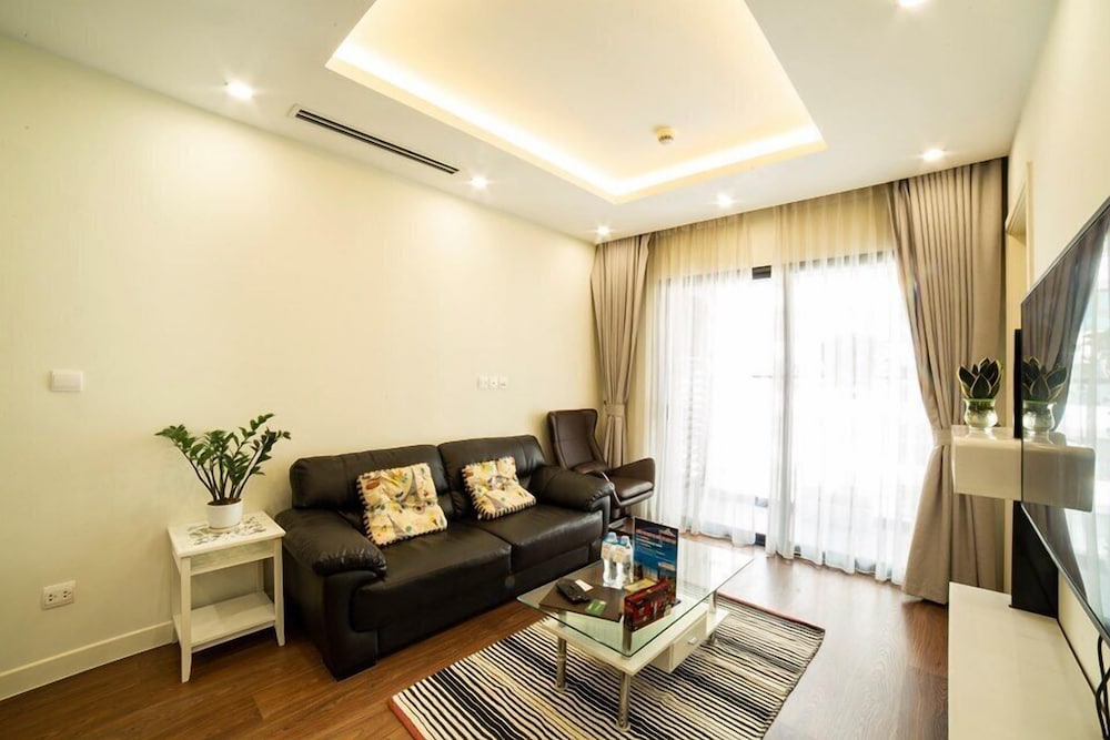 Bayhomes Imperia Garden