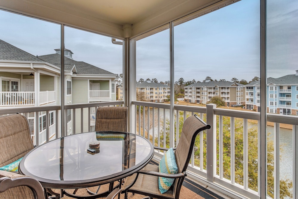 3 Mi to Myrtle Beach: Condo w/ Pool Access