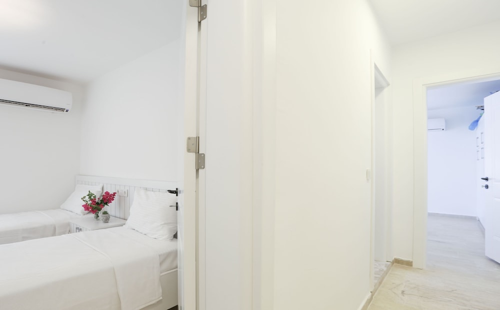 Stella Sea View & Access to Sea