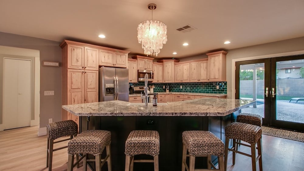 Relaxing 4 Bdrm Retreat in the Heart of Scottsdale