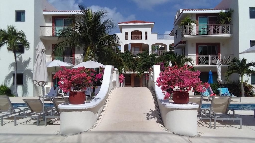 Paseo del Sol 102 Coral