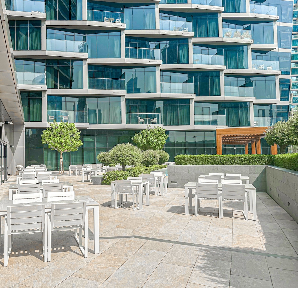 HiGuests - Address Opera Residences
