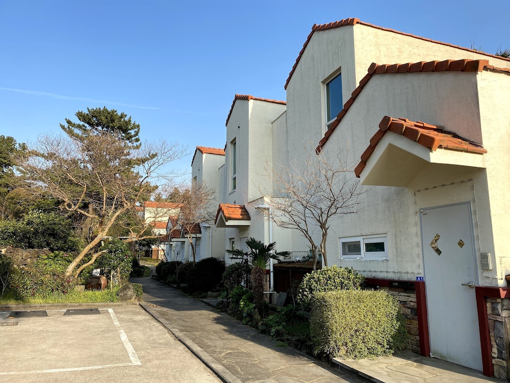 Memory In Jeju Pension