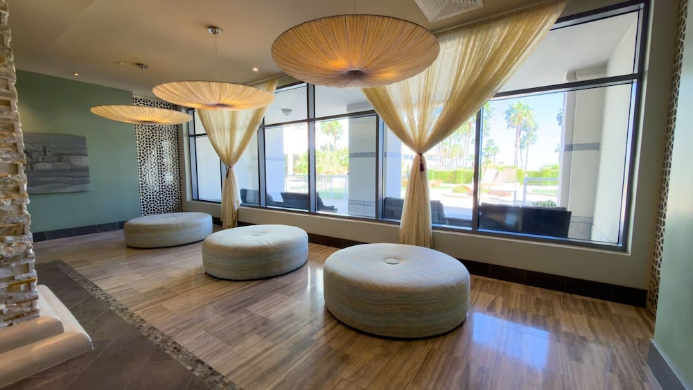 Penthouse Jr Unrivaled Luxury Insane Views 3 Bedroom Apts