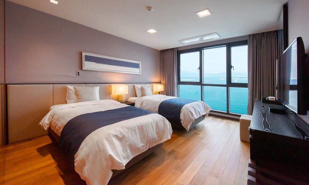 Venezia Hotel and Suite 68