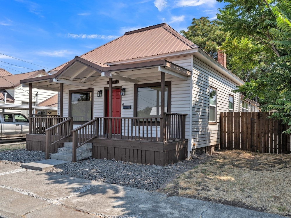 Pendleton Vacations - Next Door To Roundup  Town! 3 Bedroom Residence by RedAwning - Property Image 18