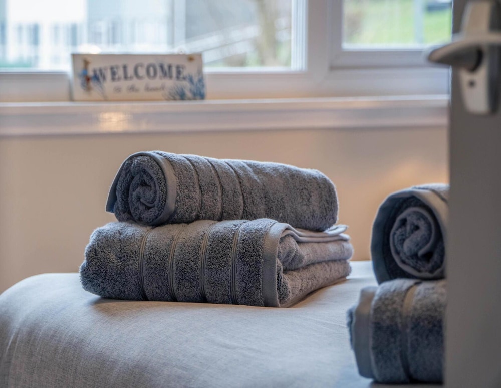 Swanbrook - 2 Bedroom Chalet- Freshwater East