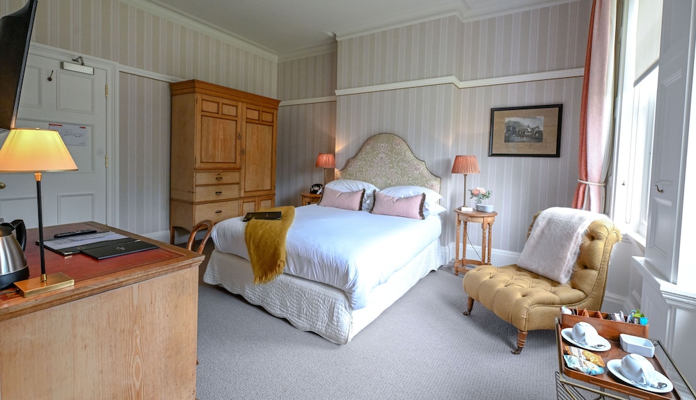 Newmarket Vacations - The Jockey Club Rooms - Property Image 49