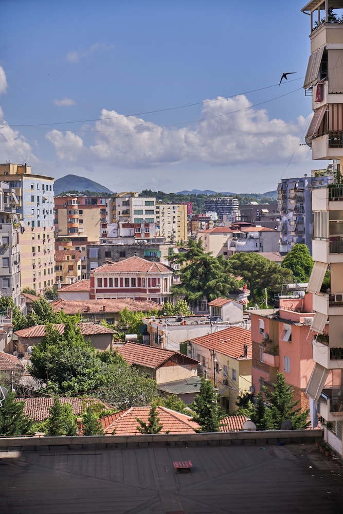 Kalpazo Tirana Blloku