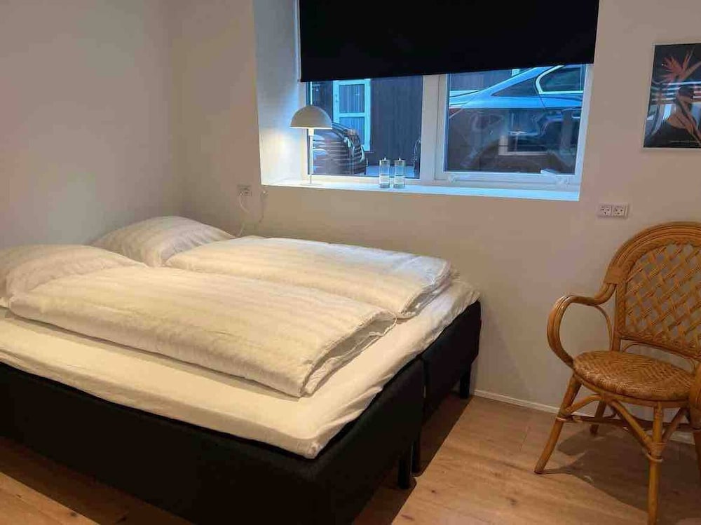 Cozy Ocean View Apartment in Hoyvík, Faroe Islands