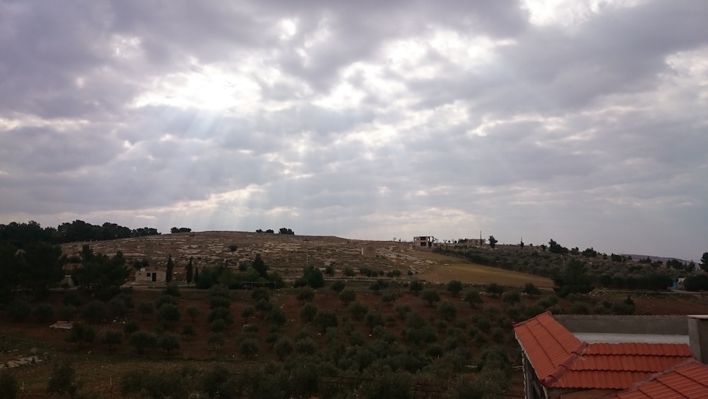 Town of Nebo Hotel