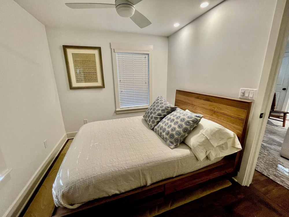 Henlopen Avenue 164 2