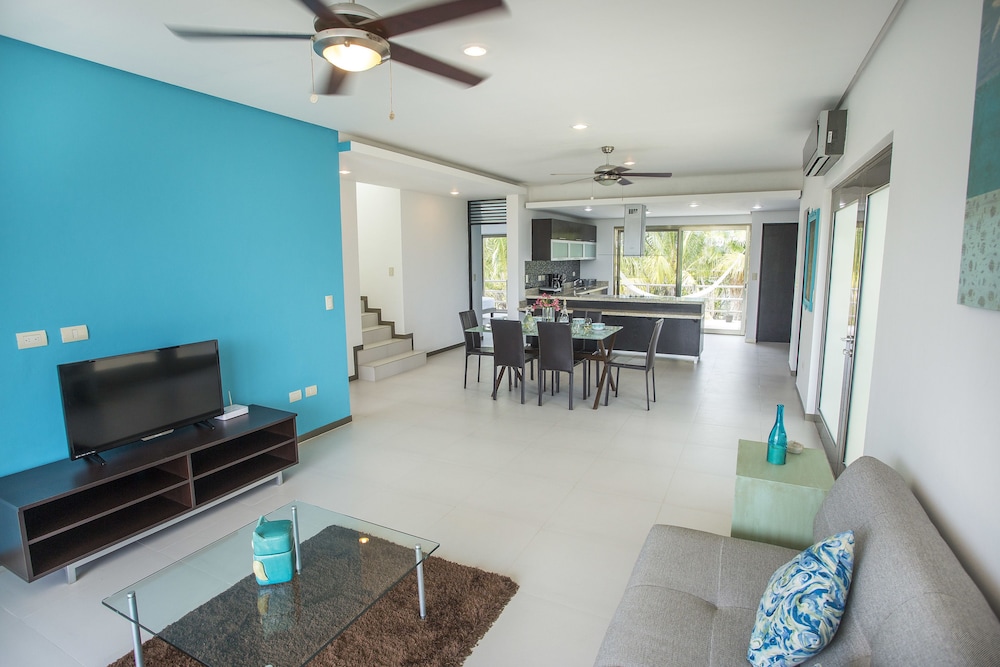Acacia Condos