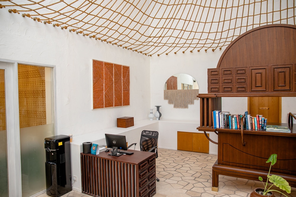 Sirru Fen Fushi Private Lagoon Resort — 15