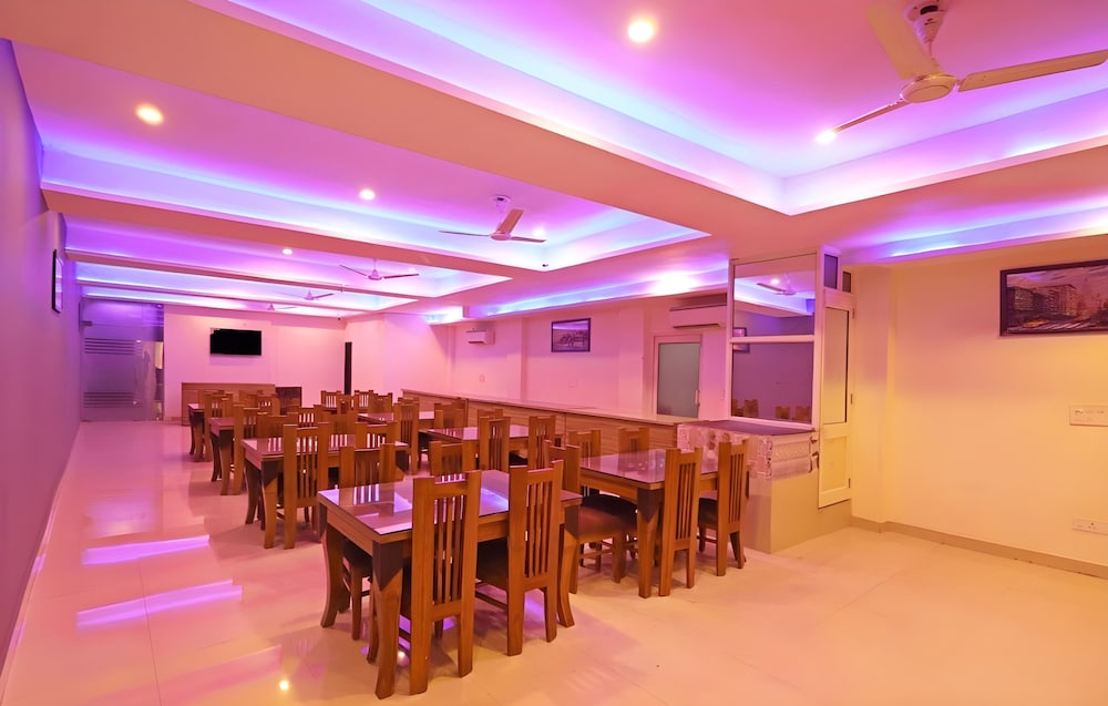 Hotel The Kiara - Complimentary Oneway Airport Transfer