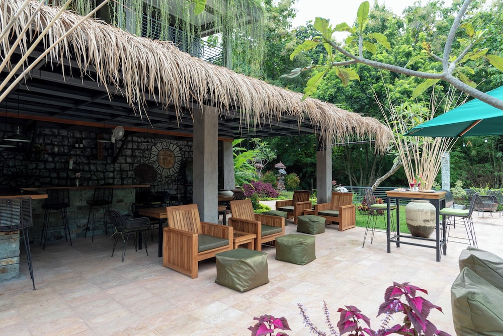 Alamanda Lovina Resort