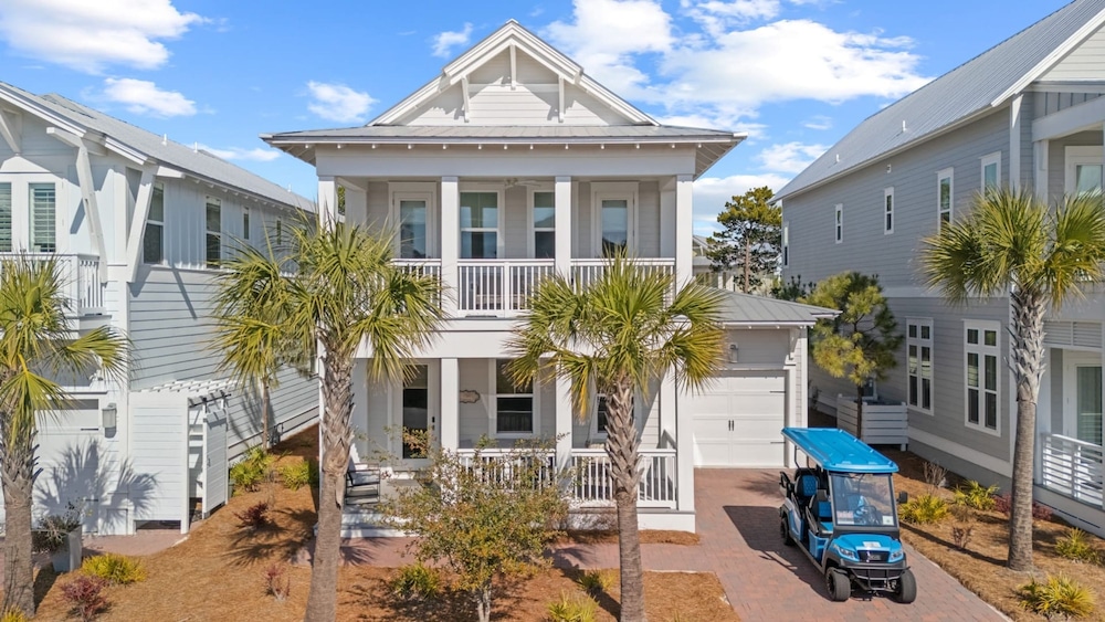Walk to the Beach Pool 5bdr 3 Porches Beach Sea-ker s Retreat by Avantstay