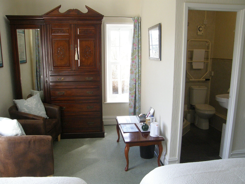 Photo 12